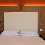Kriss Internazionale Otel 4*