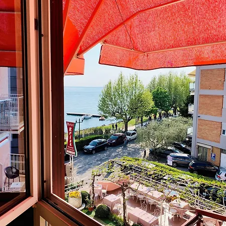 Hotel Kriss Internazionale 4*