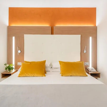Kriss Internazionale Hotel 4*