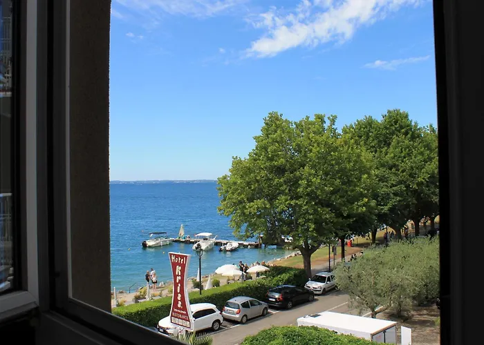 Hotel Kriss Internazionale Bardolino