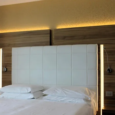 Kriss Internazionale