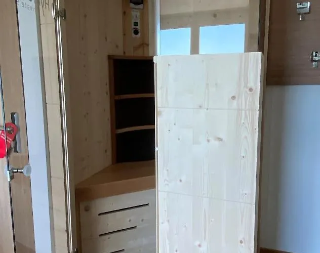 מלון Kriss Internazionale ברדולינו