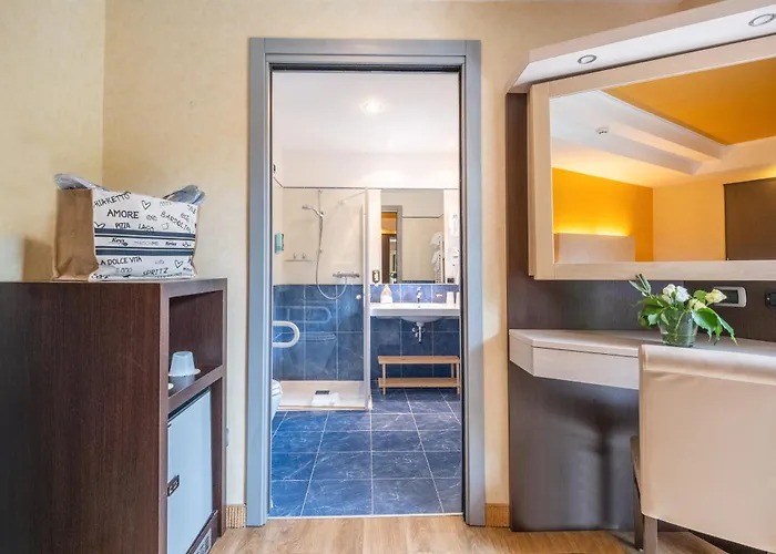 Kriss Internazionale מלון ברדולינו