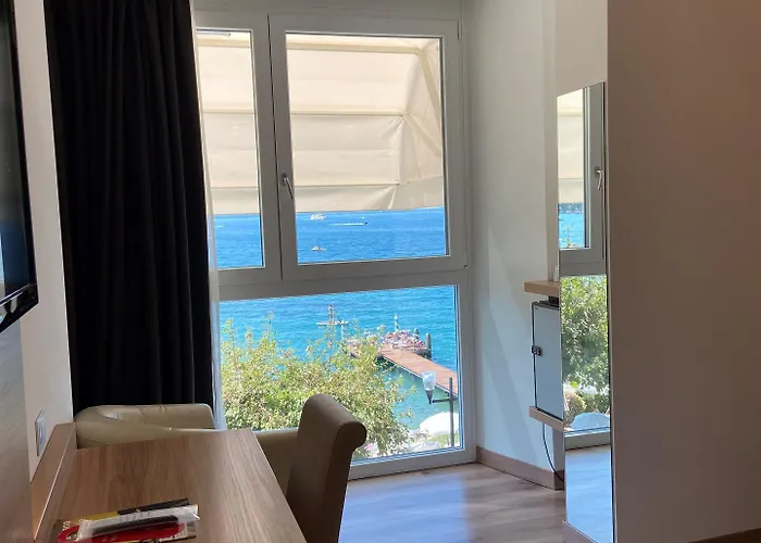 Kriss Internazionale מלון ברדולינו