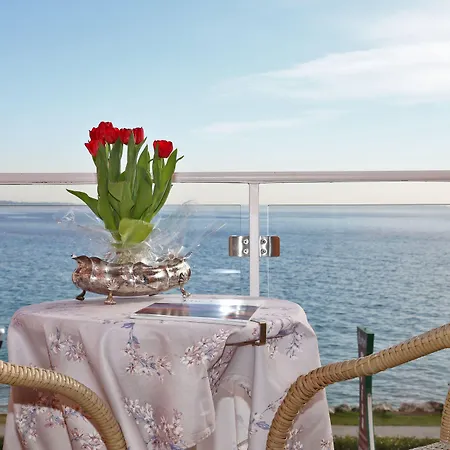 Kriss Internazionale Μπαρντολίνο