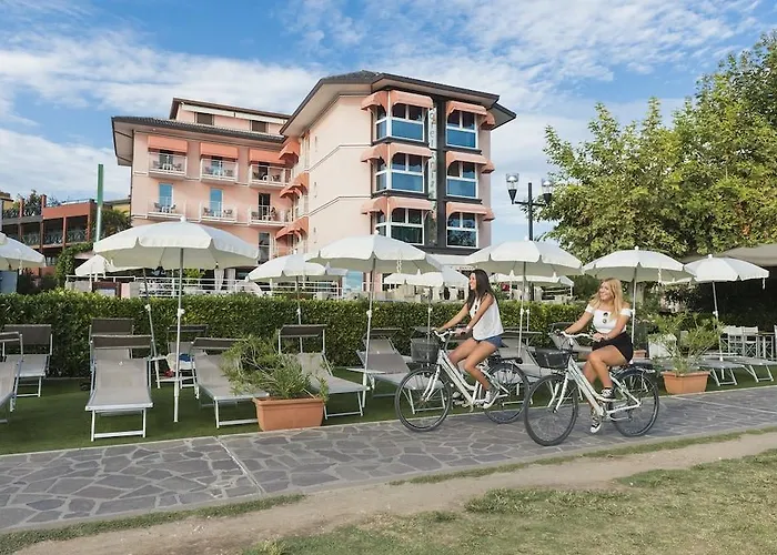 Hotel Kriss Internazionale 4*