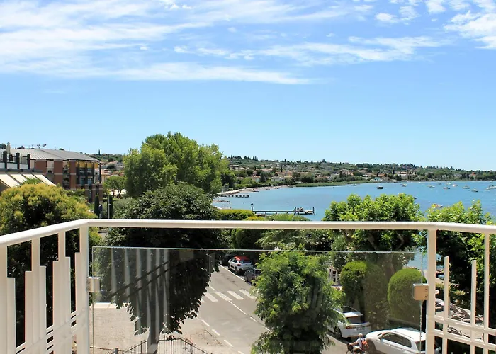 Kriss Internazionale Hotel Bardolino